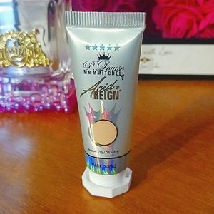 P. Louise MMMMITCHELL Acid Reign Cosmetic Paint/Eye Base.